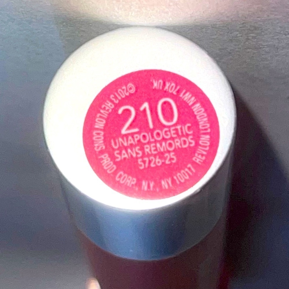 Revlon Colorburst Matte Balm in Unapologetic #210
